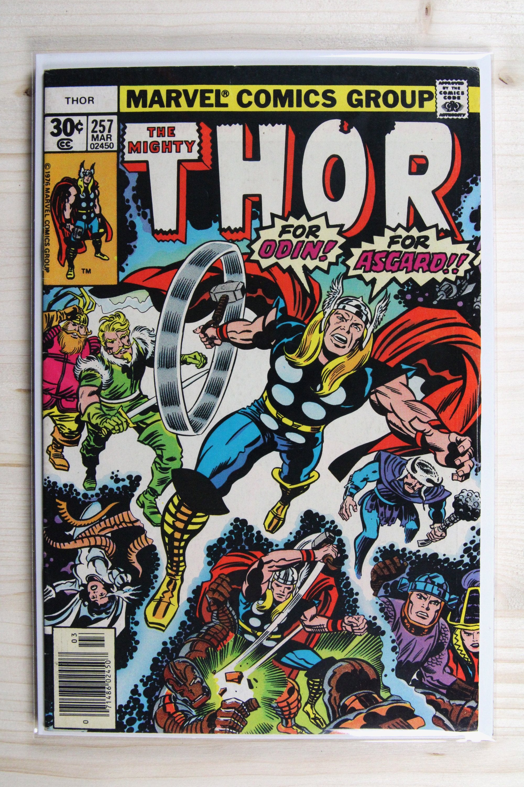 Thor #257 – Marvel (1977) 7.5 VF- The Quest for Odin | Joe Sinnott