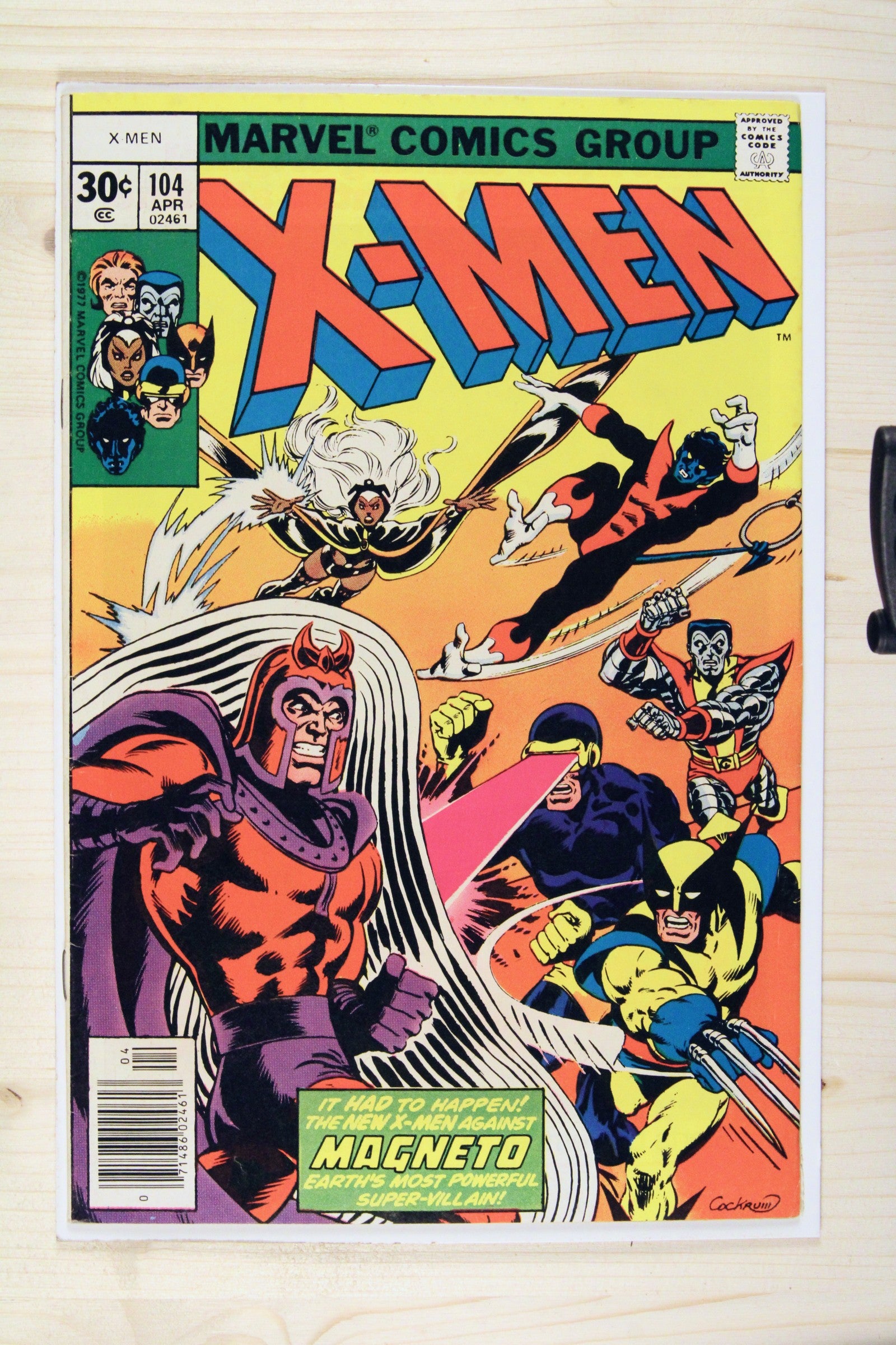 The X-Men #104 – Marvel (1977) 8.0 VF Phoenix Saga | Chris Claremont story | Stan Lee | Newsstand Edition