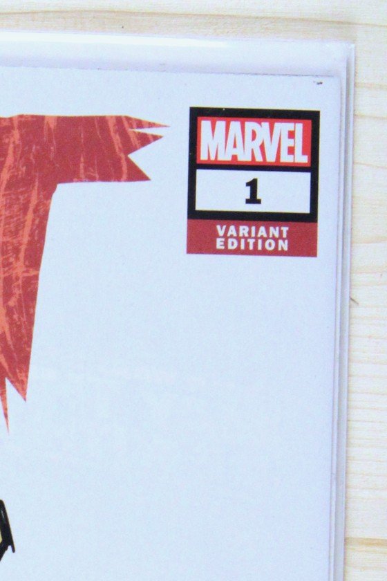 Groot #1 – Marvel (2023) 9.6 NM+ Scottie Young Variant Edition