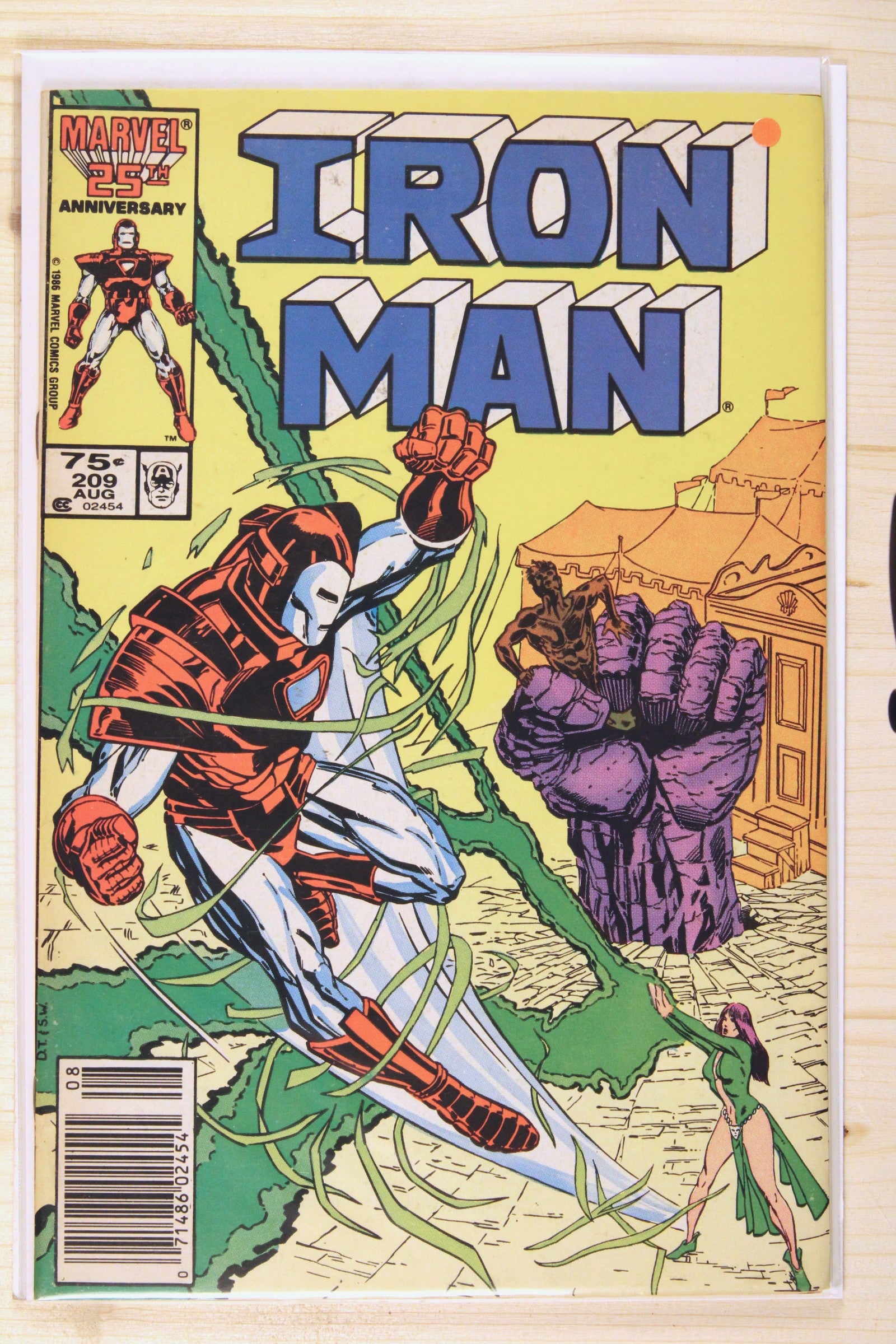 Iron Man #209 – Marvel (1986) 7.5 VF- Scott Williams cover | Newsstand Edition