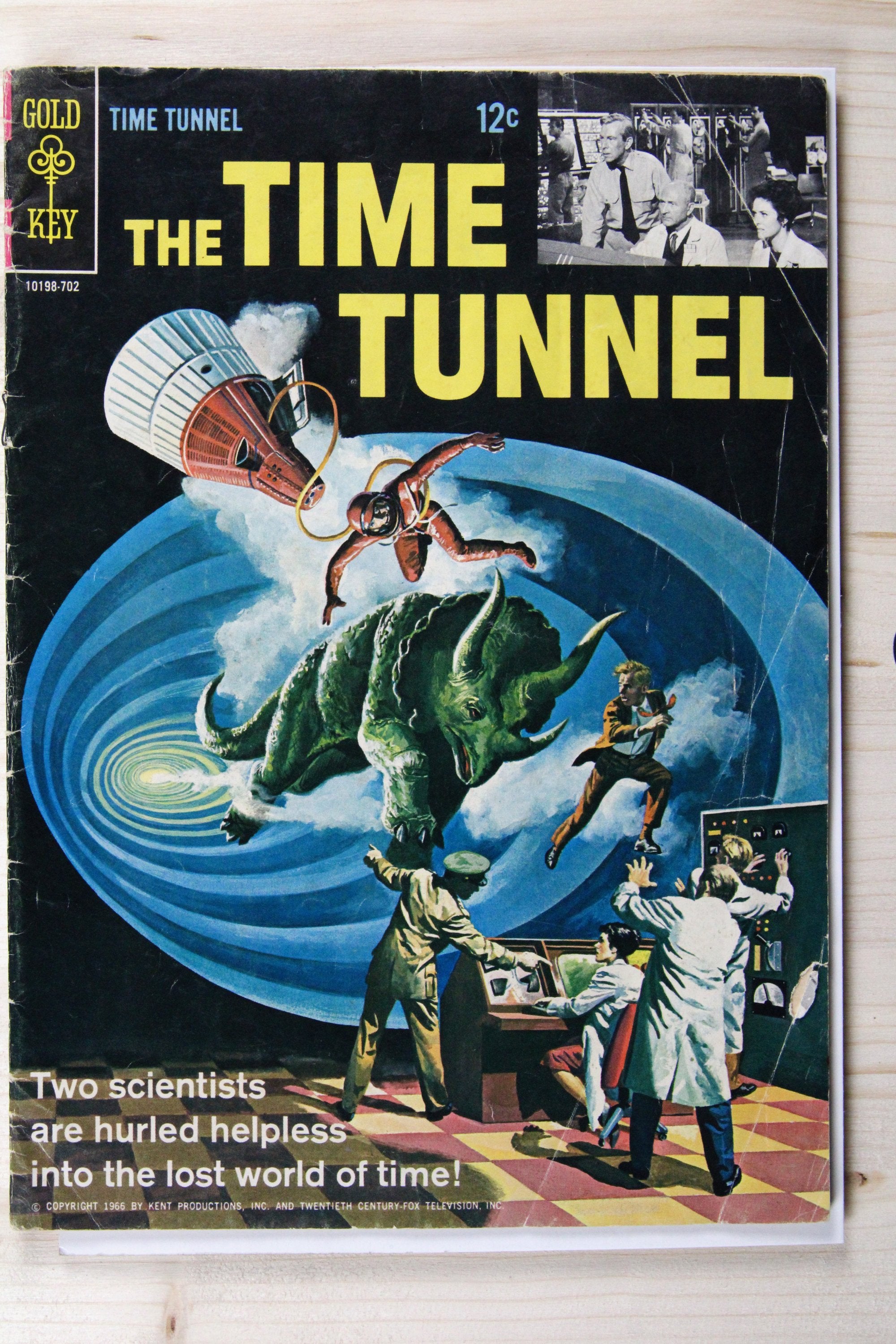 Time Tunnel #1 – Western Publishing (1966) 4.5 VG+