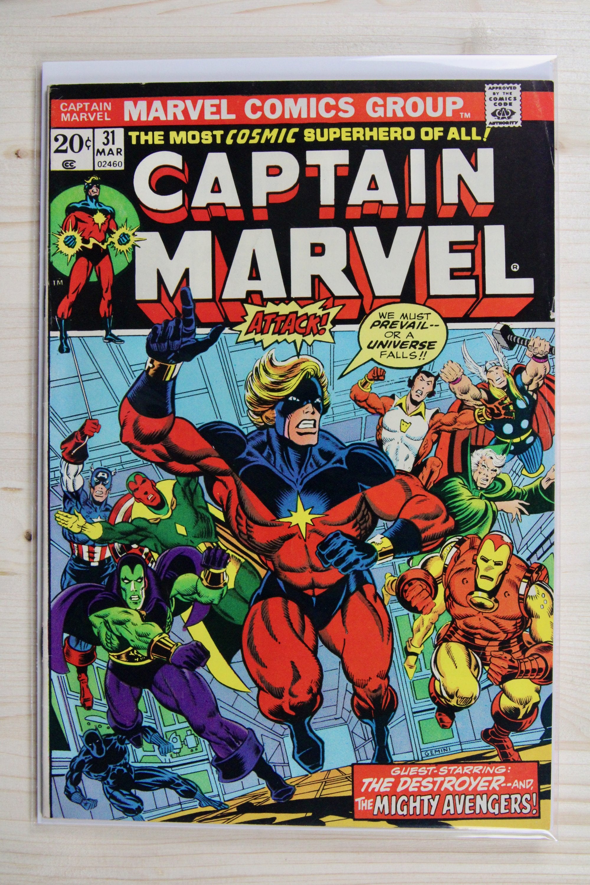 Captain Marvel #31 – Marvel (1974) 7.5 VF- Thanos War