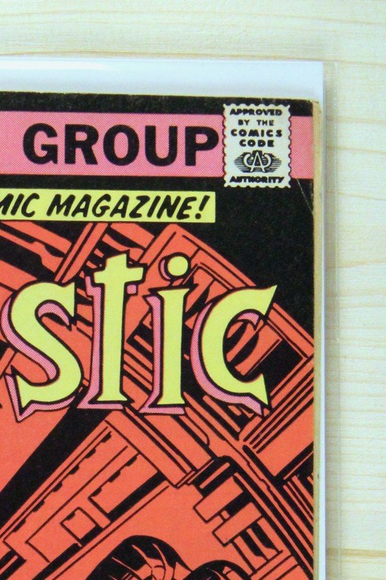 Fantastic Four #220 – Marvel (1980) 6.5 FN+ Joe Sinnott art | John Byrne story | Newsstand Edition