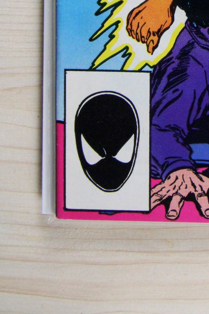 Peter Parker, the Spectacular Spider-Man #111 – Marvel (1986) 9.0 VF/NM "Marvel Super Heroes" Secret Wars II