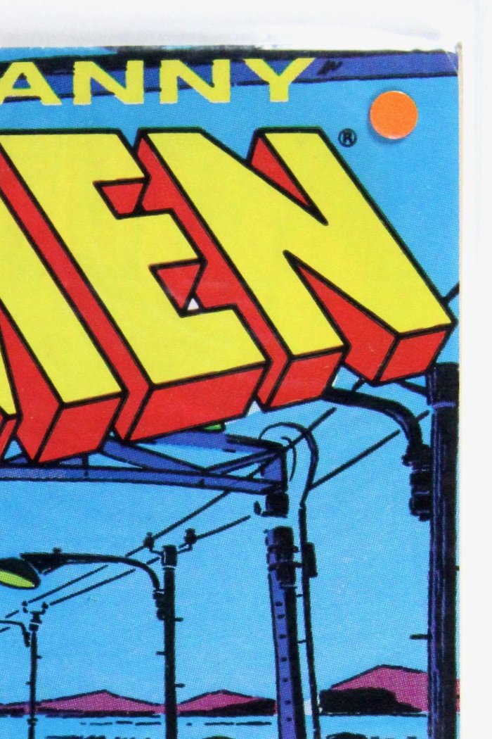 The Uncanny X-Men #237 – Marvel (1988) 8.5 VF+ A Green and Pleasant Land | Chris Claremont story | Terry Austin cover | Newsstand