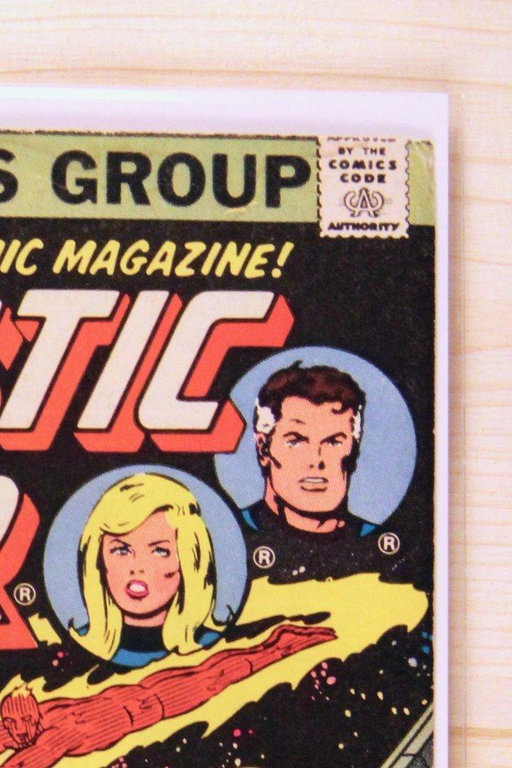 Fantastic Four #213 – Marvel (1979) 5.0 VG/FN Joe Sinnott | John Byrne art | Newsstand Edition