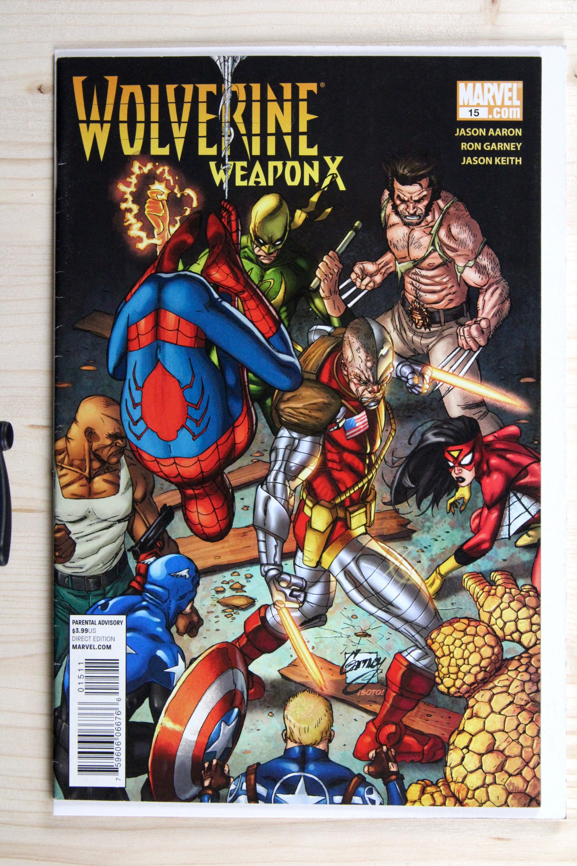 Wolverine: Weapon X #15 – Marvel (2010) 7.5 VF- "Avengers" Dark Reign | Jason Aaron story