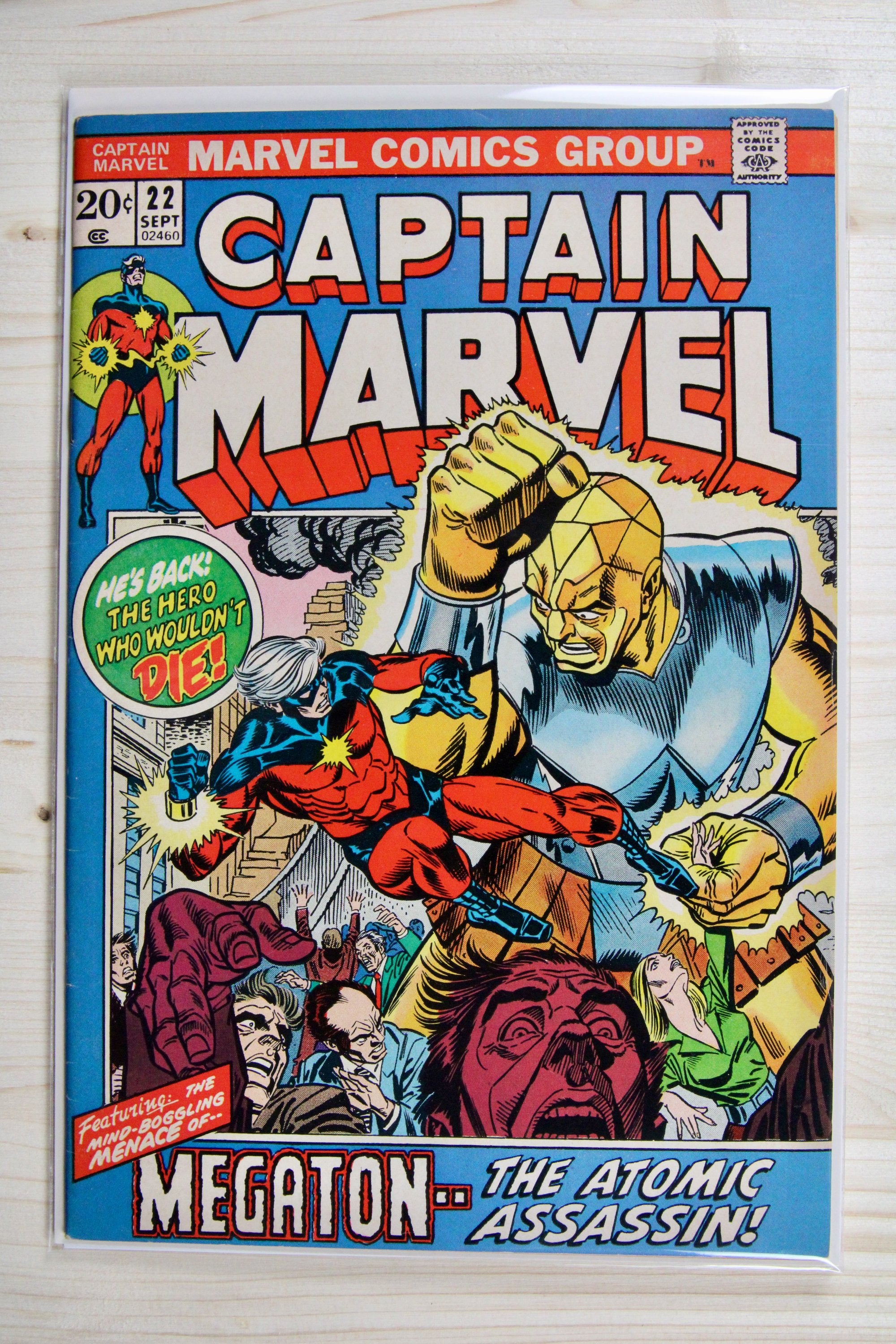 Captain Marvel #22 – Marvel (1972) 7.5 VF-
