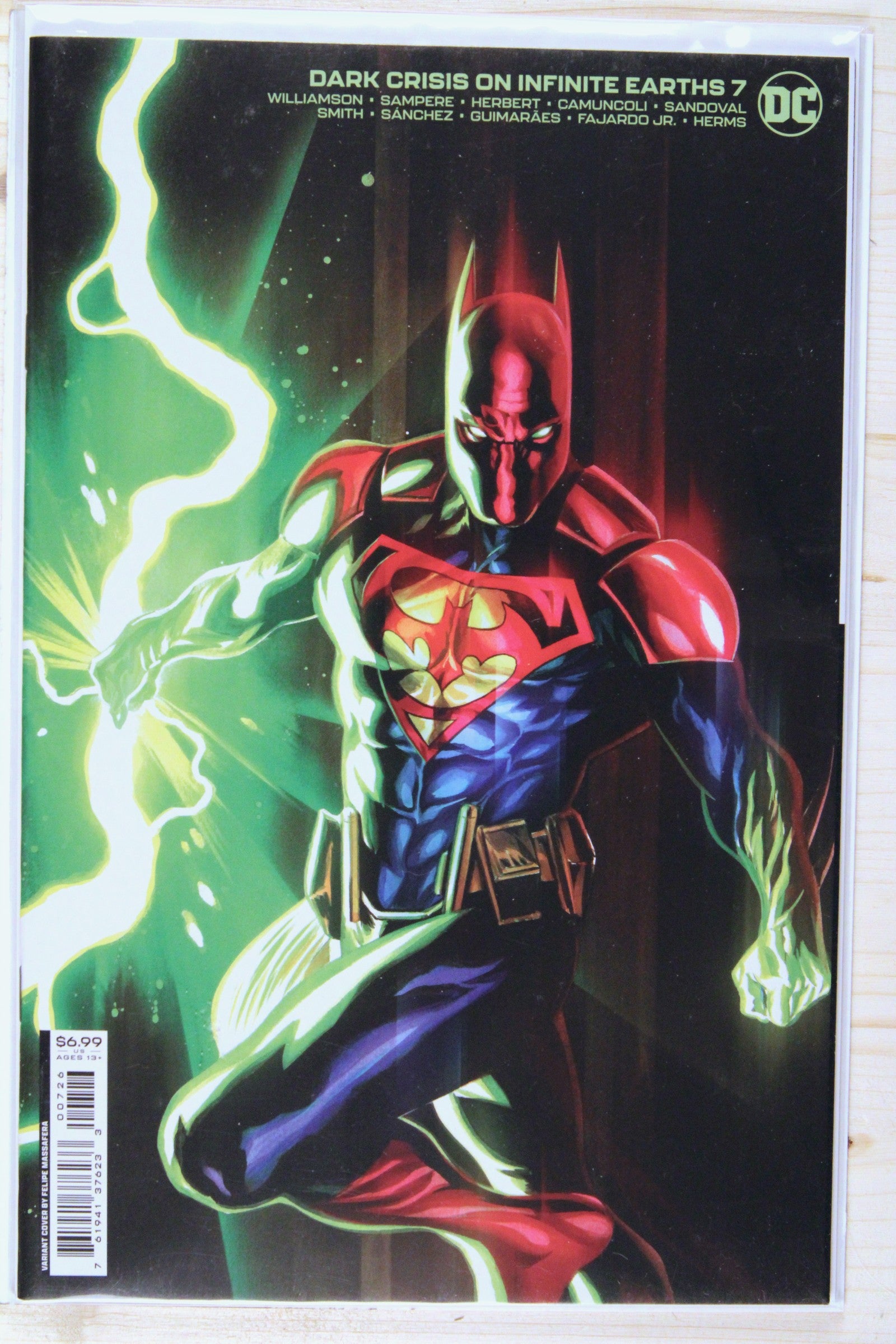 Dark Crisis on Infinite Earths #7 – DC (2023) 9.6 NM+ Variant cover by Felipe Massafera