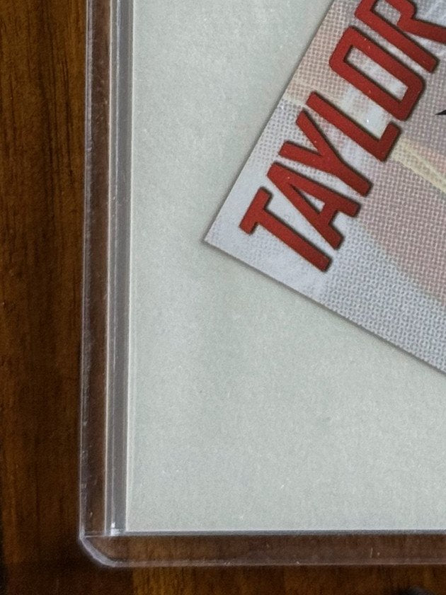 Female Force: Taylor Swift #1 Shikari Virgin Variant /500 – TidalWave Productions (2024) 9.8 NM/M