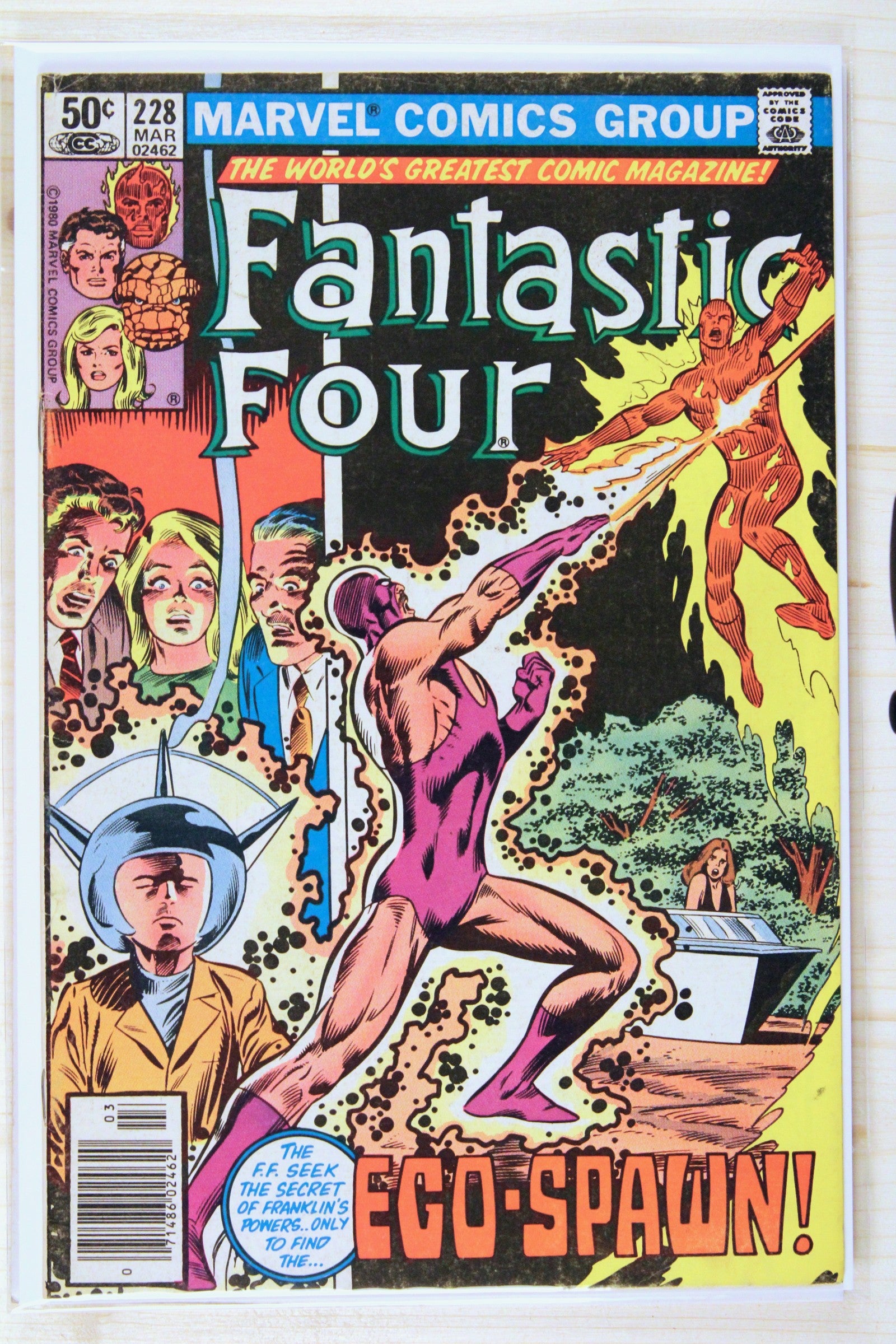 Fantastic Four #228 – Marvel (1981) 7.5 VF- Joe Sinnott cover | Newsstand Edition
