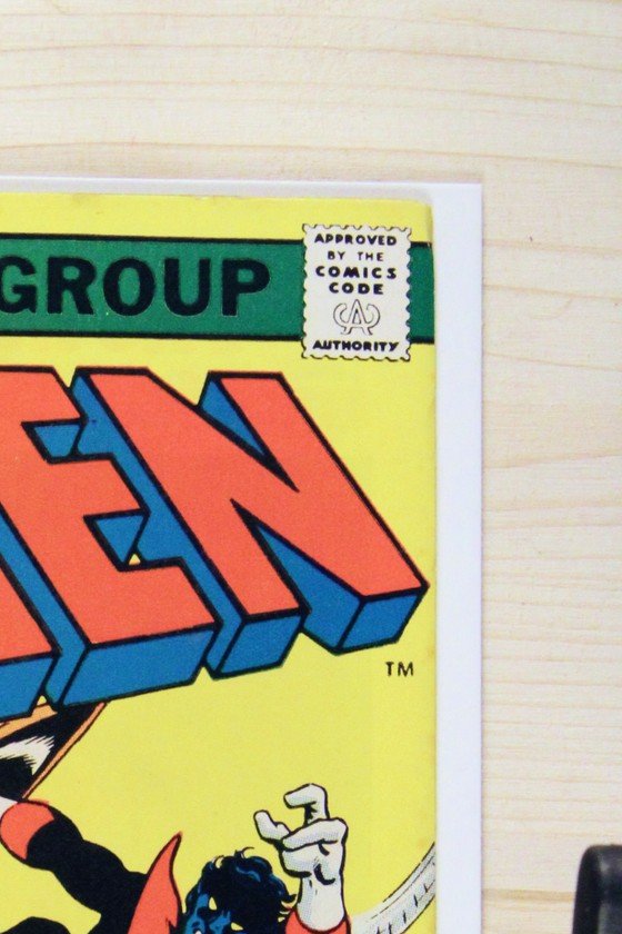 The X-Men #104 – Marvel (1977) 8.0 VF Phoenix Saga | Chris Claremont story | Stan Lee | Newsstand Edition
