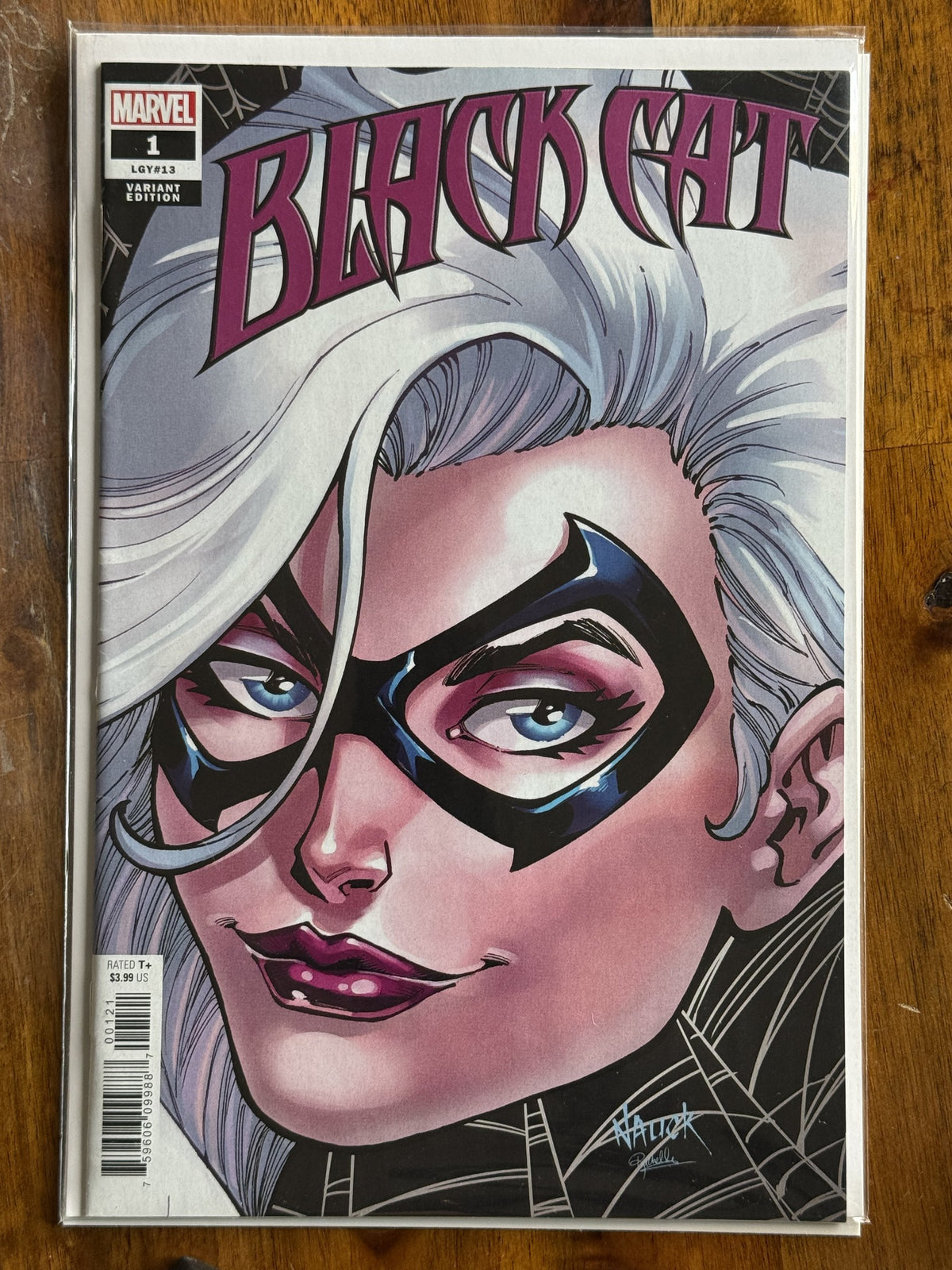 Black Cat #1 Headshot Variant (Hauck) – Marvel (2021) 9.4 NM