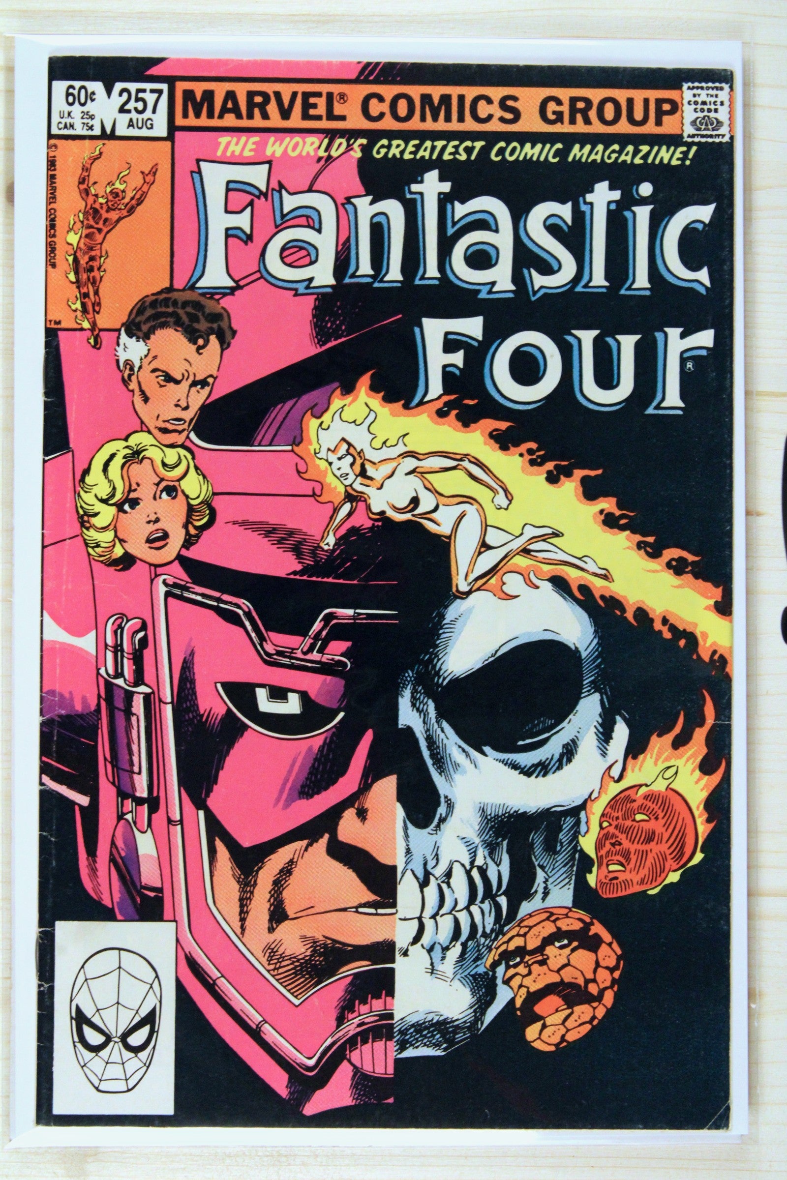 Fantastic Four #257 – Marvel (1983) 7.5 VF- John Byrne story