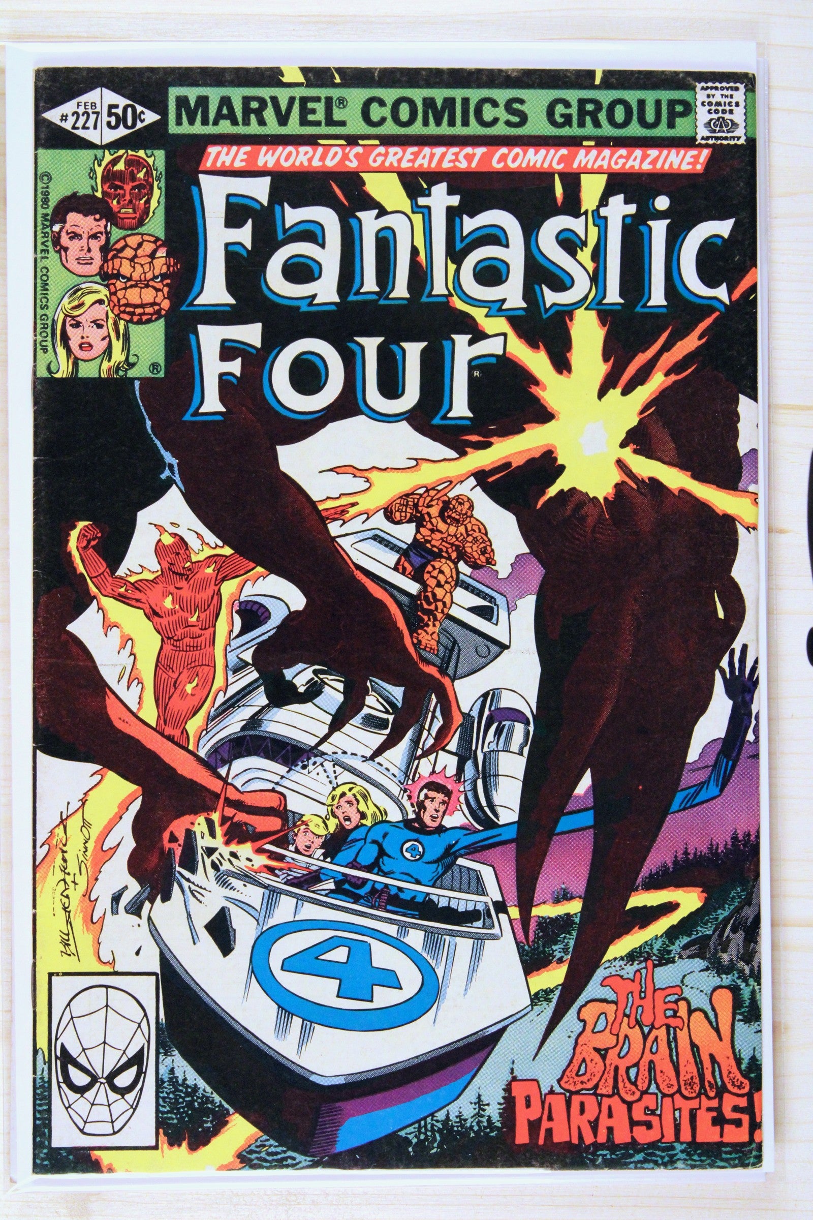 Fantastic Four #227 – Marvel (1981) 7.5 VF- Joe Sinnott cover