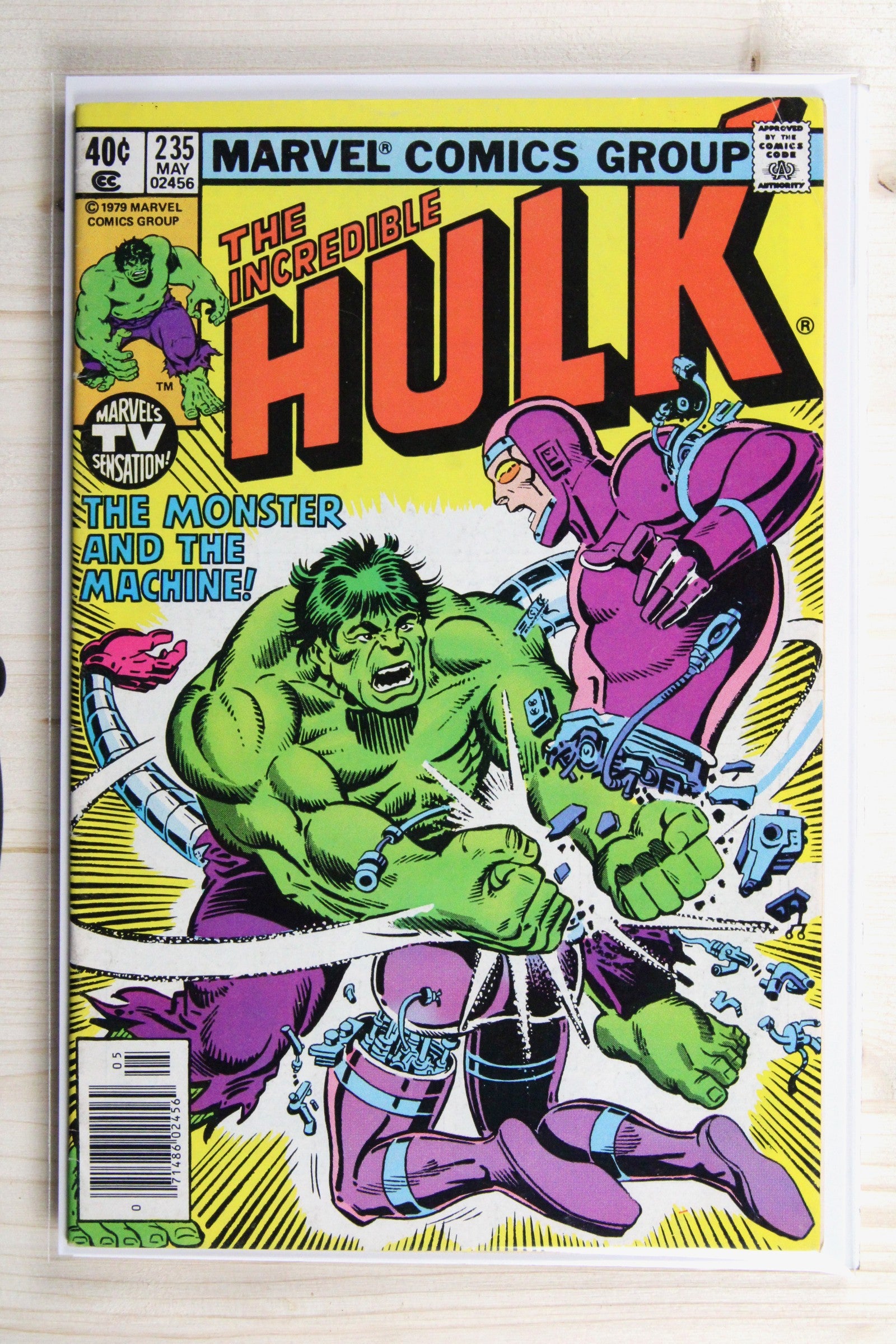 The Incredible Hulk #235 – Marvel (1979) 8.0 VF Steve Ditko cover | Newsstand Edition
