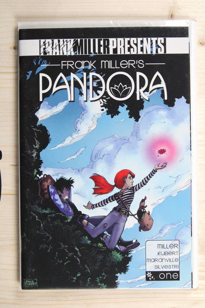 Frank Miller's Pandora #1 – Frank Miller Presents (2022) 9.6 NM+ Frank Miller | Emma Kubert Variant Cover