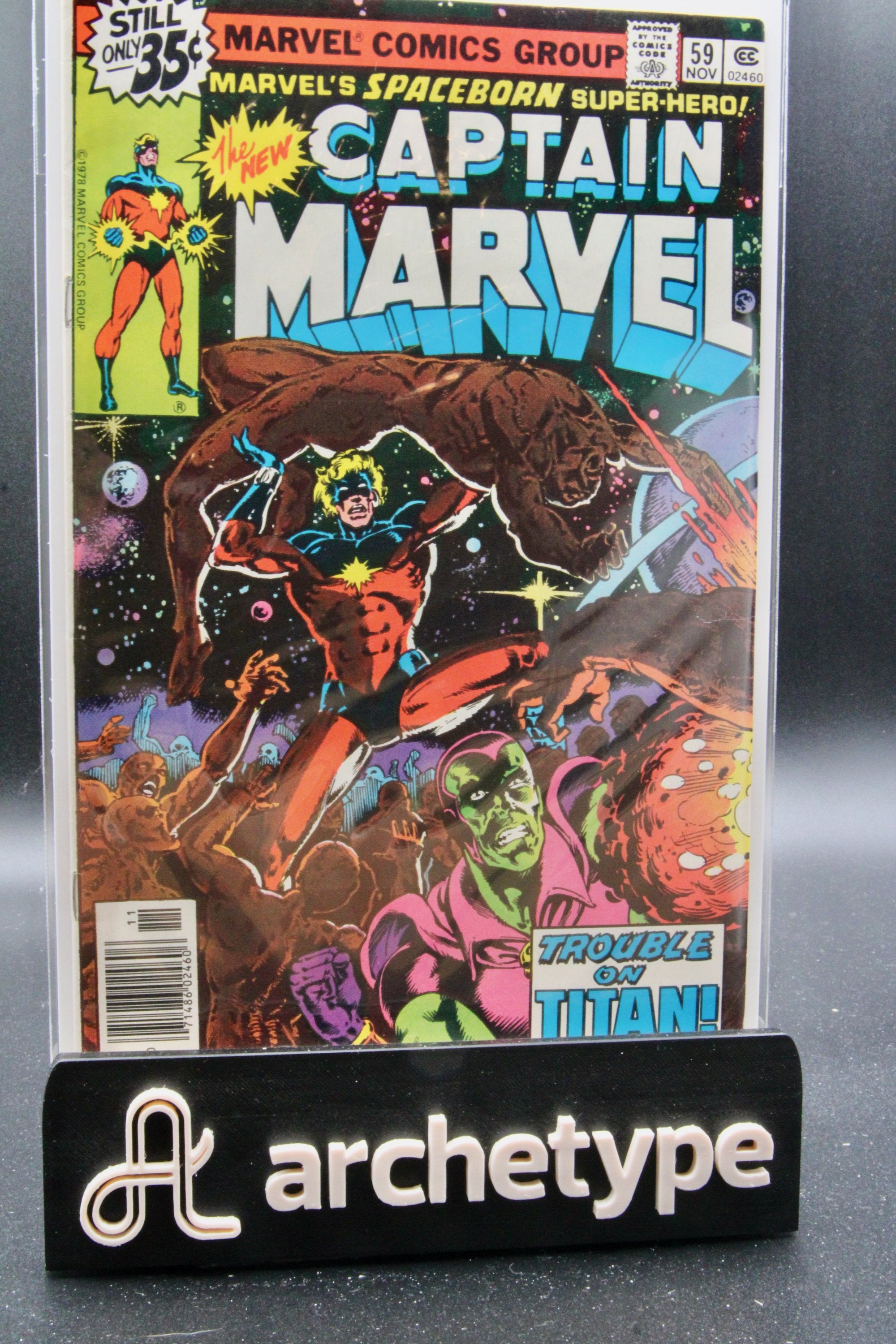 Captain Marvel #59 – Marvel (1978) "Captain Marvel" Battle of Titan