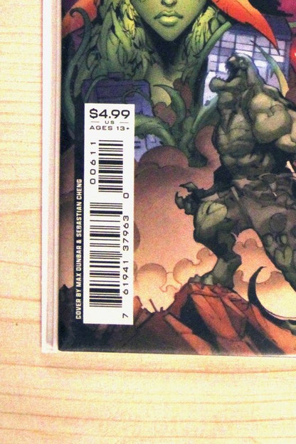 Batman Beyond: Neo-Gothic #6 – DC (2024) 9.6 NM+