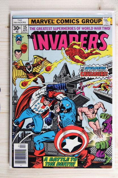 The Invaders #15 – Marvel (1977) 9.2 NM- Jack Kirby art | Joe Sinnott cover | Newsstand Edition