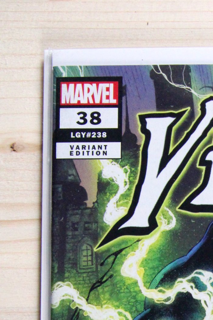Venom #38 – Marvel (2024) 9.6 NM+ Doom Variant