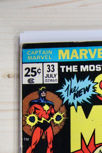Captain Marvel #33 – Marvel (1974) 6.5 FN+ Thanos War | Klaus Janson