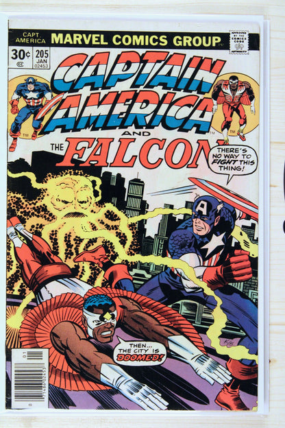 Captain America #205 – Marvel (1977) 7.5 VF- Jack Kirby story | Joe Sinnott cover | Newsstand Edition