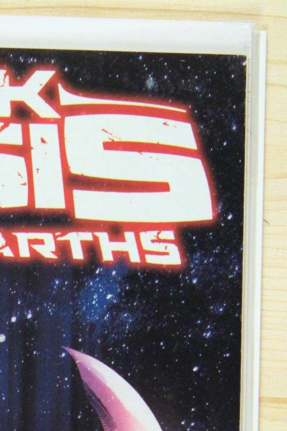 Dark Crisis on Infinite Earths #4 – DC (2022) 9.6 NM+