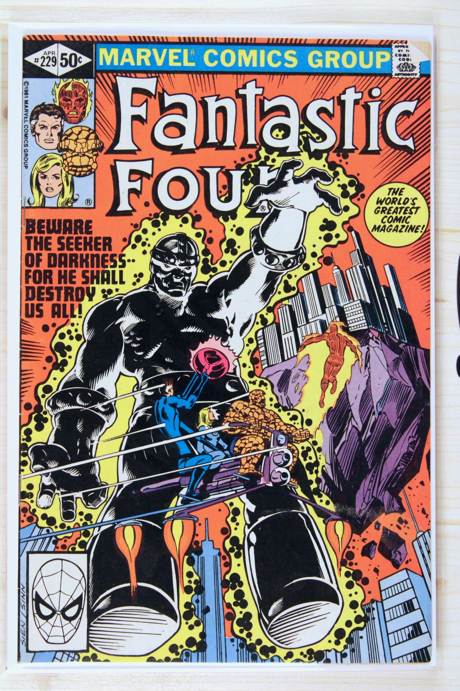 Fantastic Four #229 – Marvel (1981) 7.5 VF- Joe Sinnott