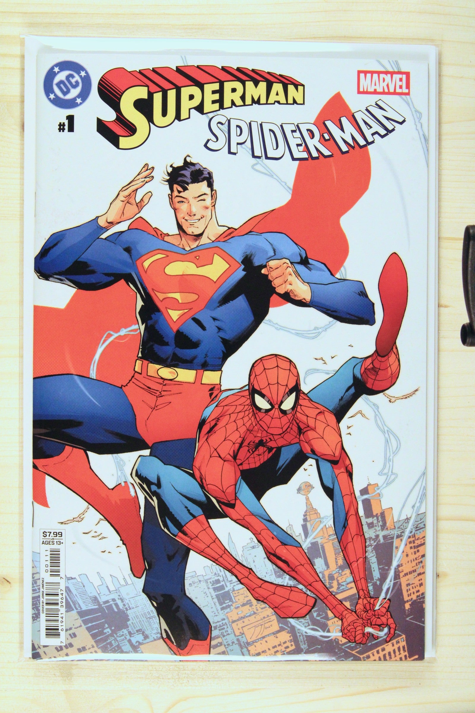 Superman / Spider-Man #1 – DC / Marvel (2026) 9.6 NM+ Jorge Jimenez variant cover (noted at bottom left of cover)