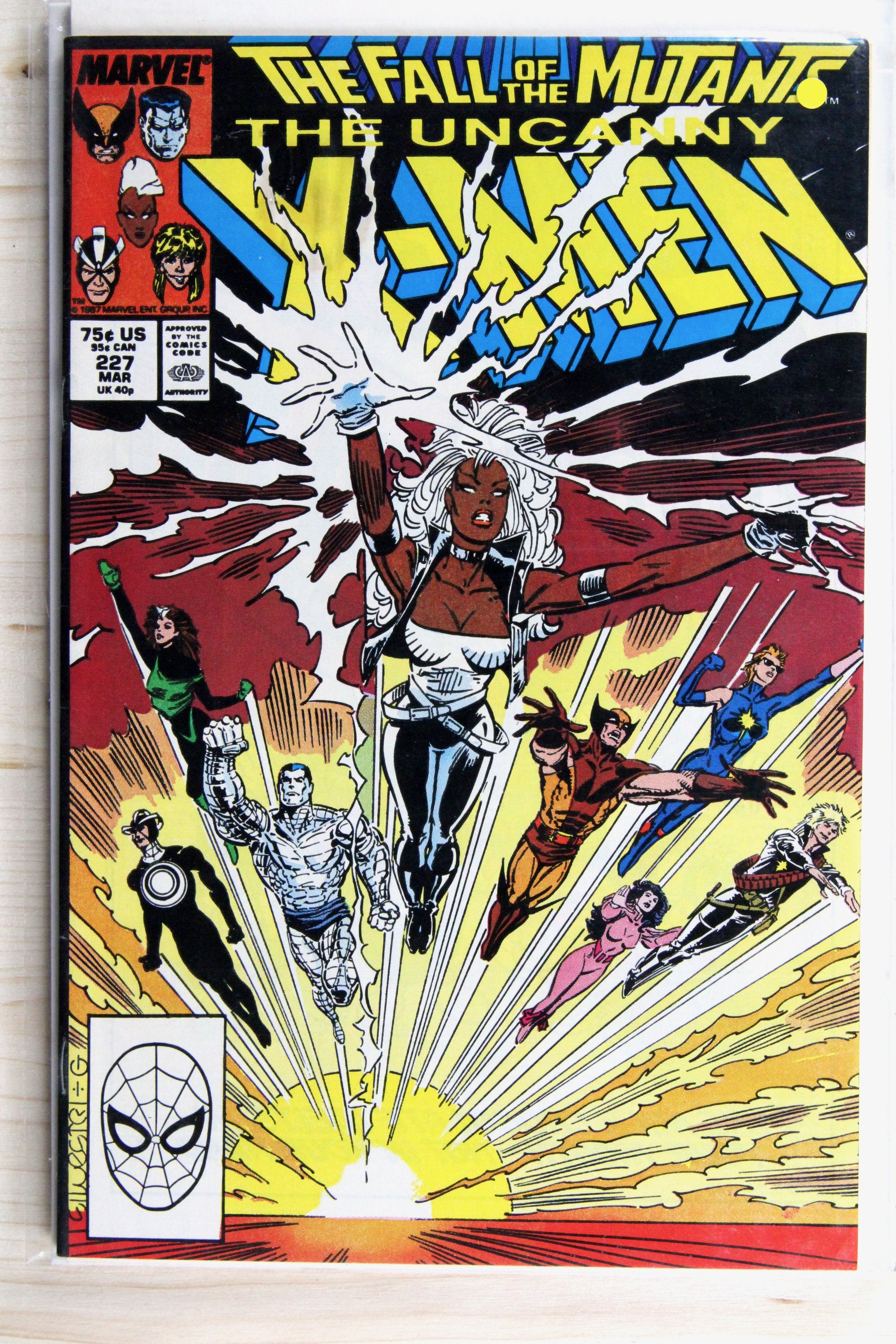 The Uncanny X-Men #227 – Marvel (1988) 9.0 VF/NM Fall of the Mutants | Chris Claremont story | Marc Silvestri art
