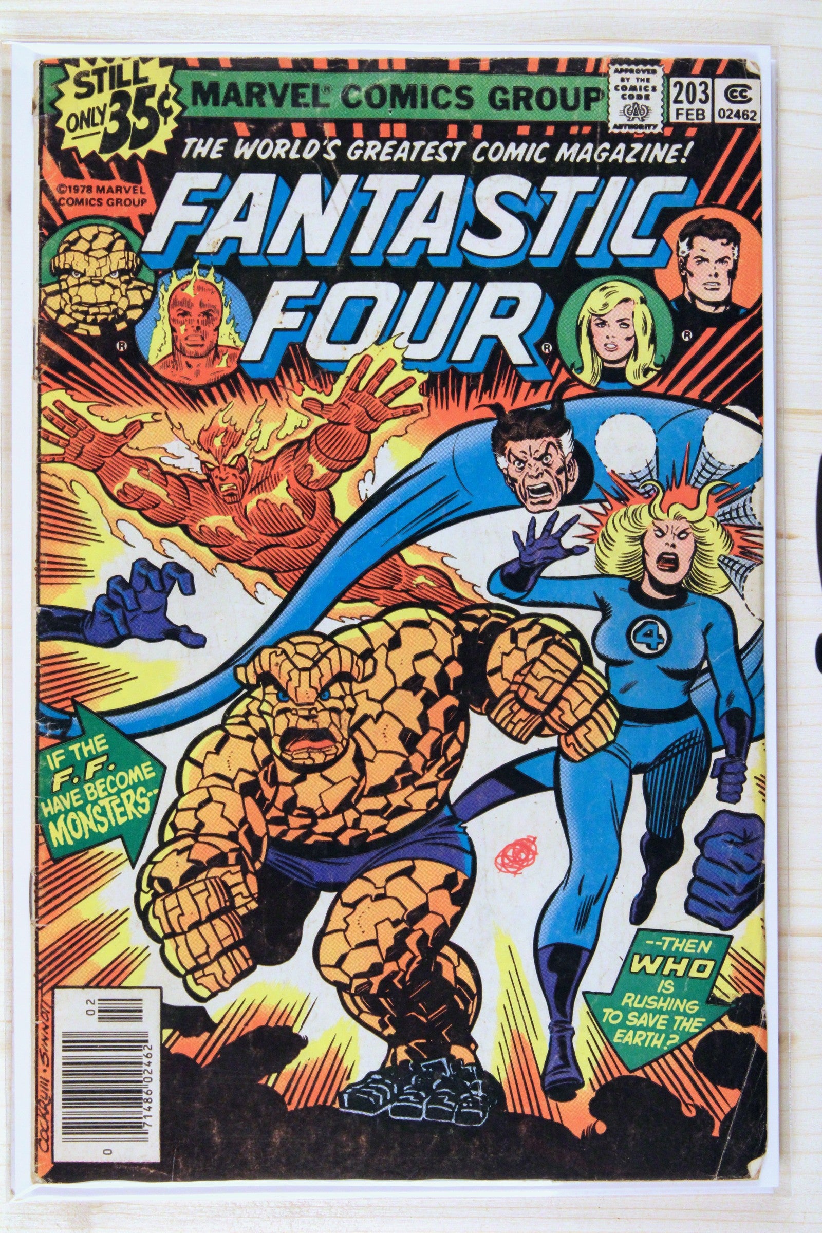 Fantastic Four #203 – Marvel (1979) 6.0 FN Joe Sinnott cover | Newsstand Edition