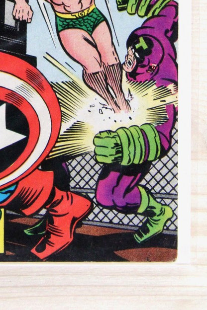 The Invaders #15 – Marvel (1977) 9.2 NM- Jack Kirby art | Joe Sinnott cover | Newsstand Edition