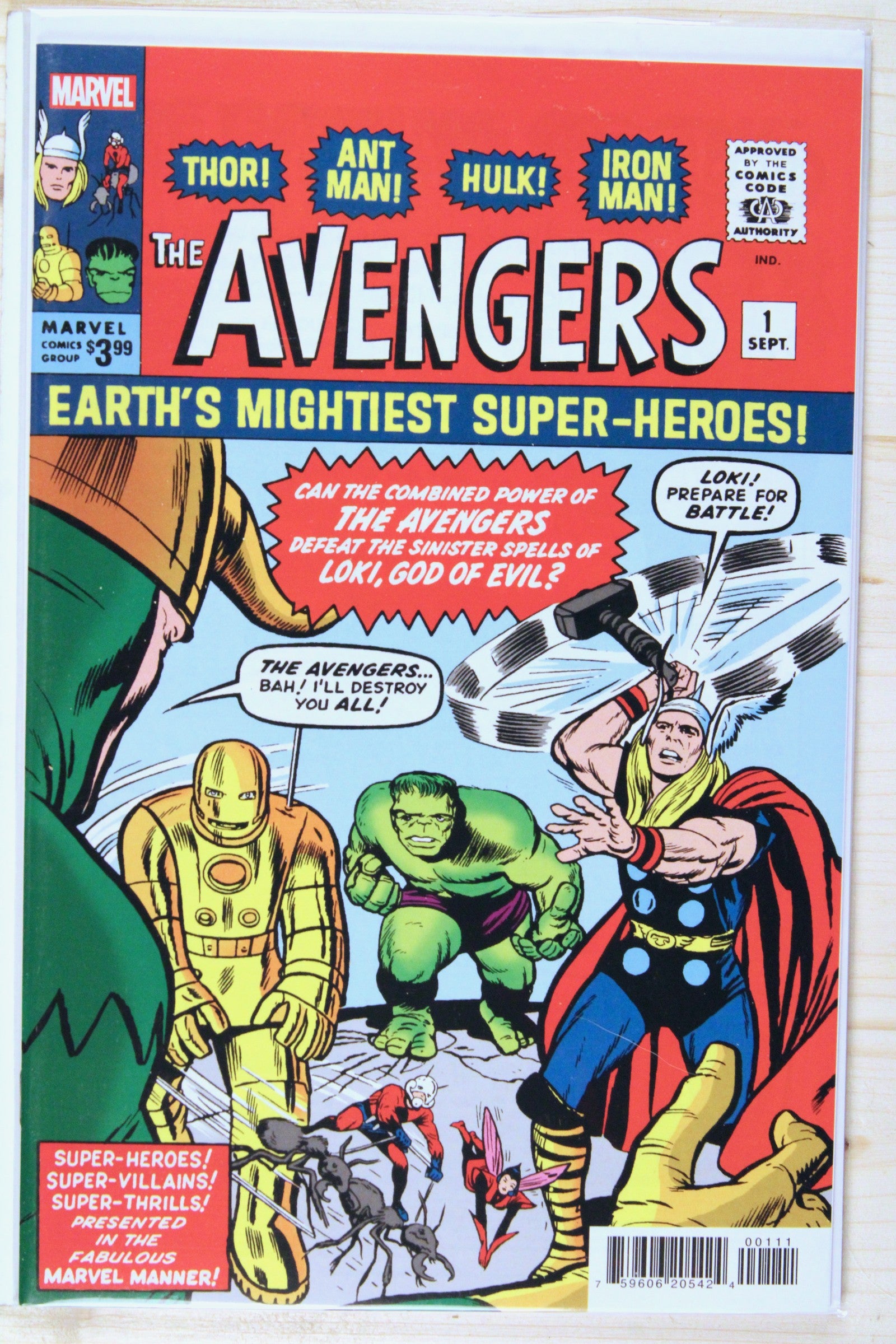 The Avengers #1 – Marvel (2023) 9.6 NM+ Jack Kirby art | Stan Lee story | Facsimile