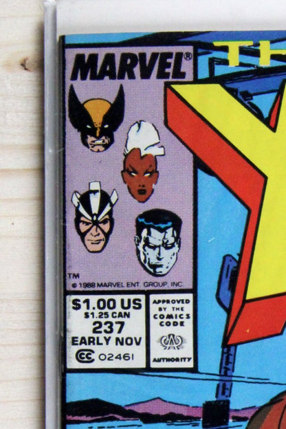 The Uncanny X-Men #237 – Marvel (1988) 8.5 VF+ A Green and Pleasant Land | Chris Claremont story | Terry Austin cover | Newsstand