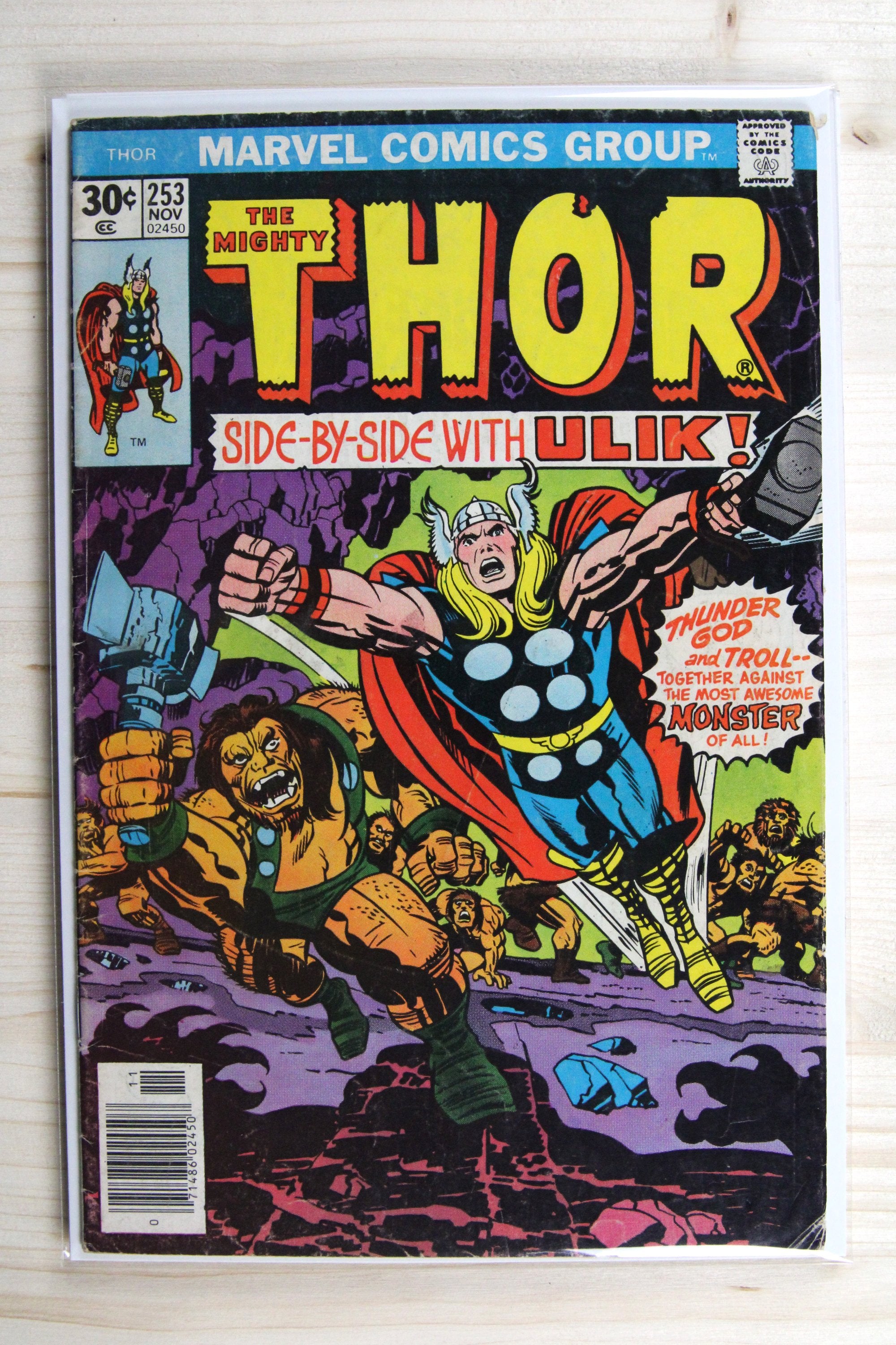 Thor #253 – Marvel (1976) 5.5 FN- If Asgard Should Perish | Jack Kirby art
