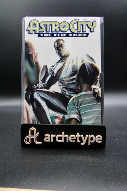 Astro City: A Visitor's Guide, Flip Book, Dark Age Lot – DC (1990) 9.4 NM