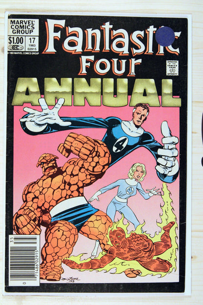 Fantastic Four Annual #17 – Marvel (1983) 8.0 VF John Byrne story | Stan Lee | Newsstand Edition
