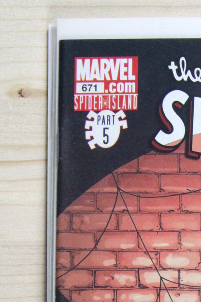 The Amazing Spider-Man #671 – Marvel (2011) 9.4 NM Spider-Island