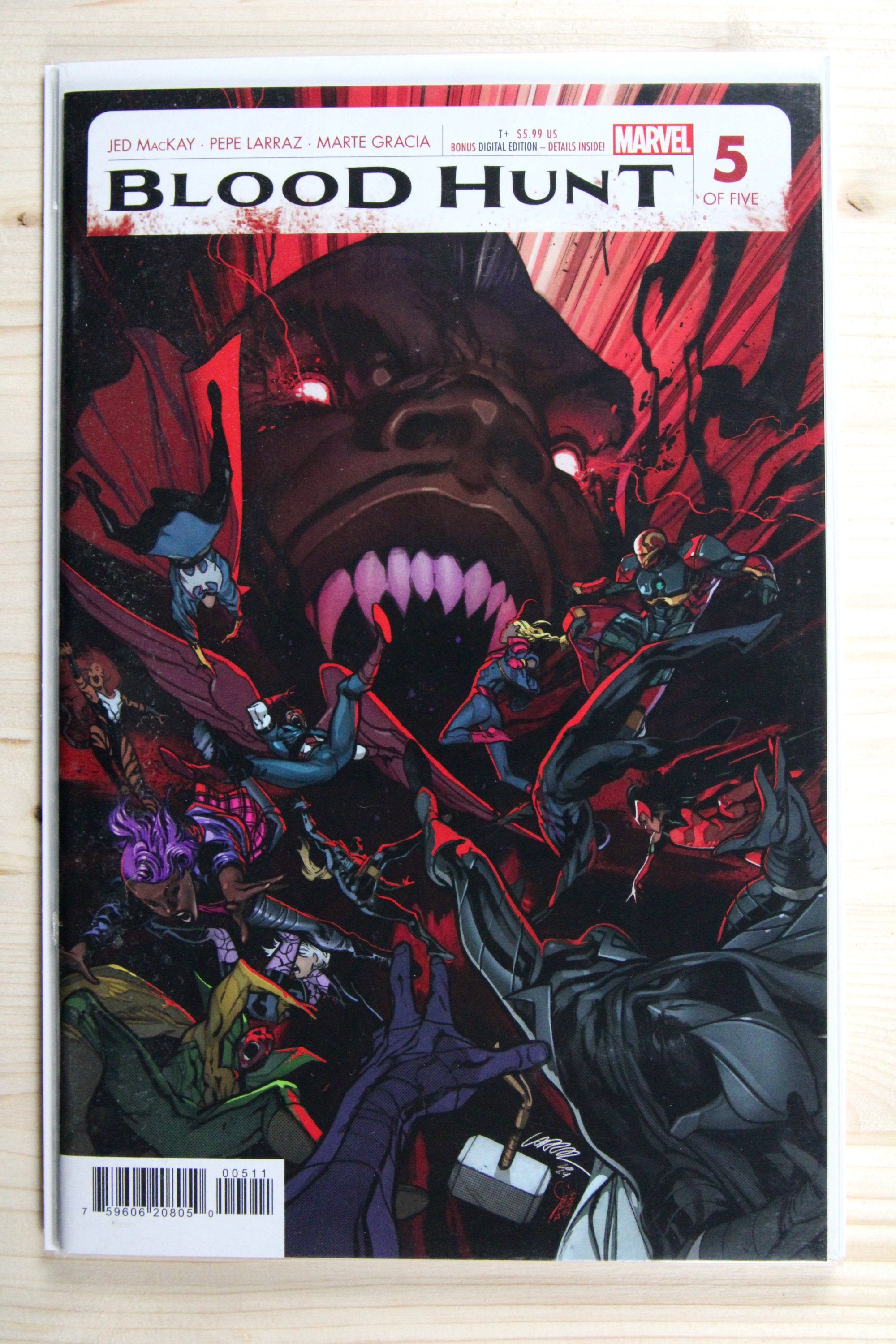 Blood Hunt #5 – Marvel (2024) 9.6 NM+ "Avengers" Blood Hunt | Pepe Larraz art