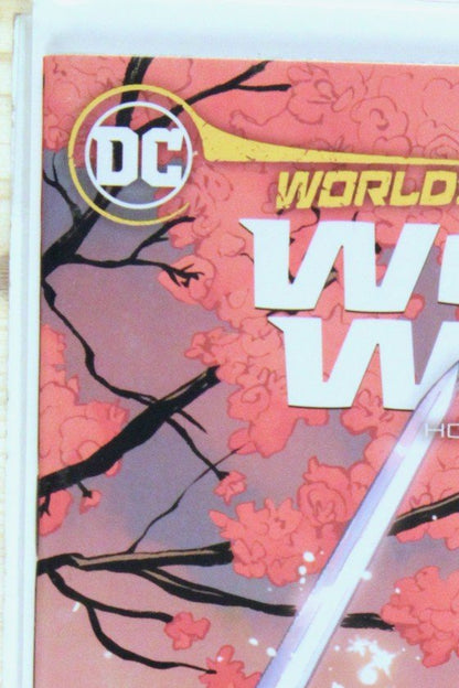 Dark Crisis: Worlds Without A Justice League - Wonder Woman  #1 – DC (2022) 9.6 NM+ Dark Crisis