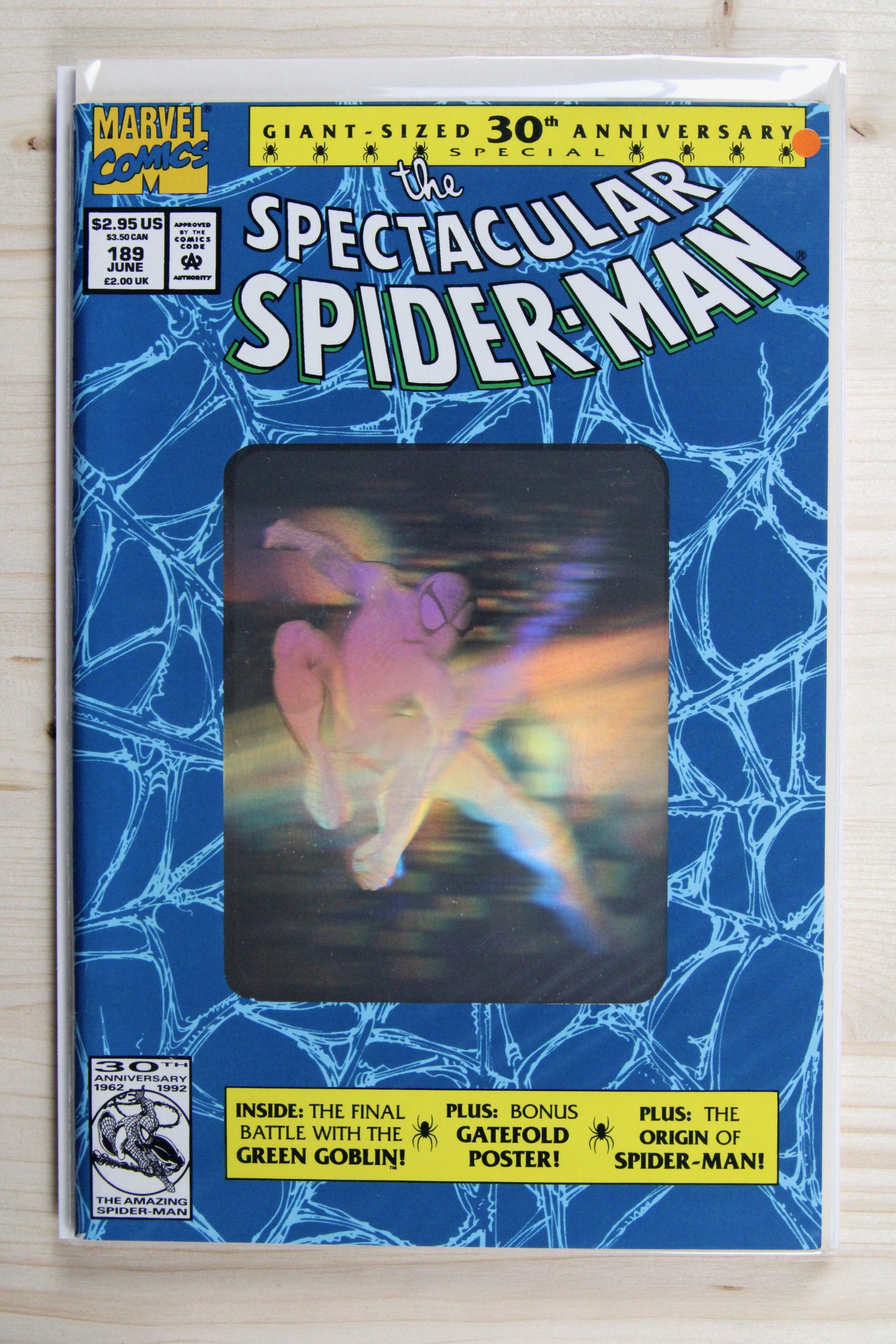 The Spectacular Spider-Man #189 – Marvel (1992) 9.2 NM- 30th Anniversary Giant-Sized Special with holographic cover element