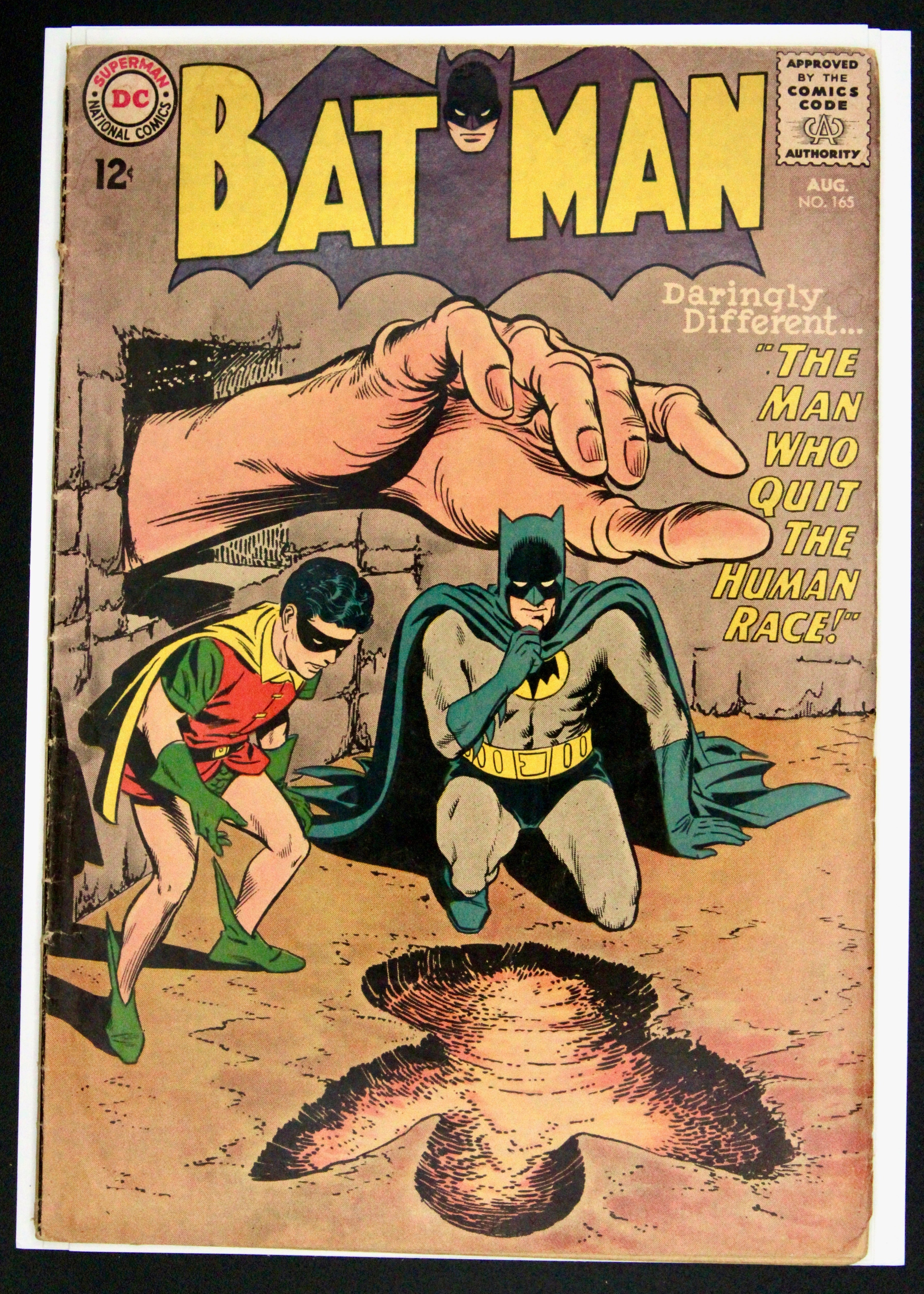 Batman : The Man Who Quit the Human Race #165 – DC Comics (1964) VG Box14