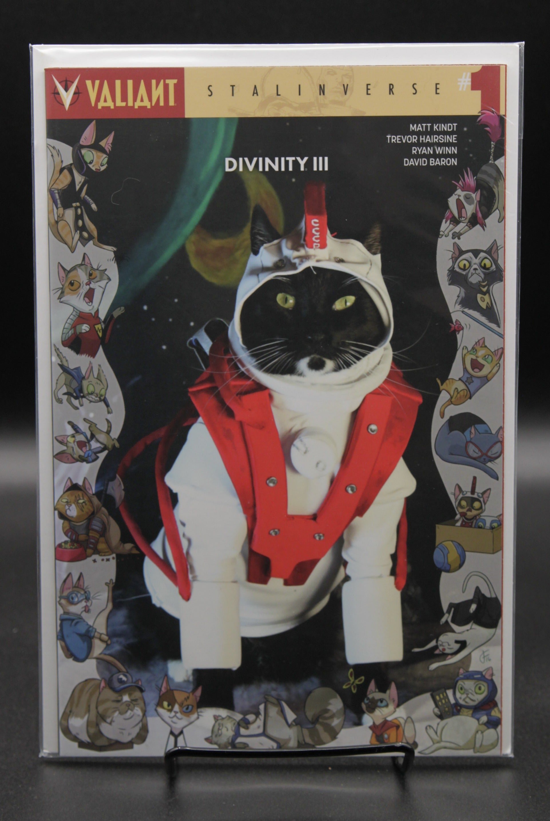 Divinity III Stalinverse #1 Valiant 2016 Cat Cosplay Variant Comic