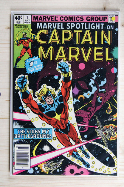 Marvel Spotlight #1 – Marvel (1979) 9.2 NM- "Captain Marvel" Battle of Titan | Newsstand Edition