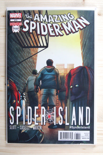 The Amazing Spider-Man #673 – Marvel (2012) 9.4 NM Spider-Island