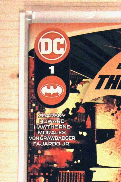 Batman/Catwoman: The Gotham War: Scorched Earth #1 – DC (2023) 9.6 NM+ "Batman/Catwoman" The Gotham War