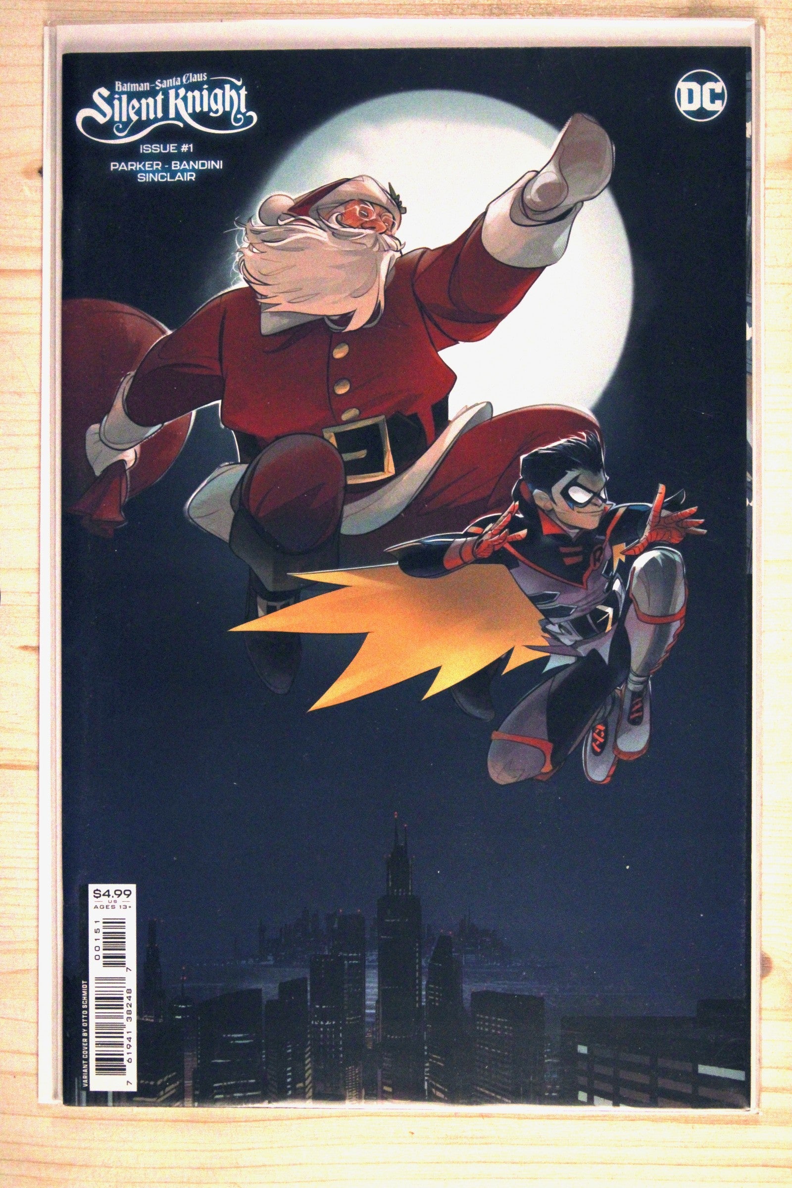 Batman - Santa Claus: Silent Knight #1 – DC (2024) 9.6 NM+ Schmidt Variant