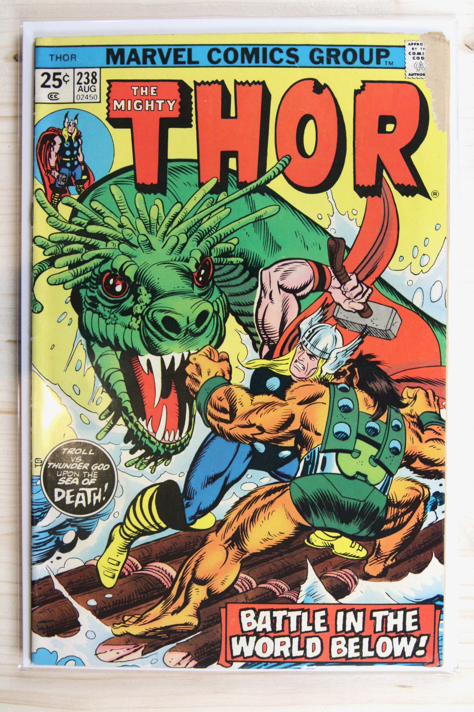 Thor #238 – Marvel (1975) 6.0 FN Joe Sinnott art