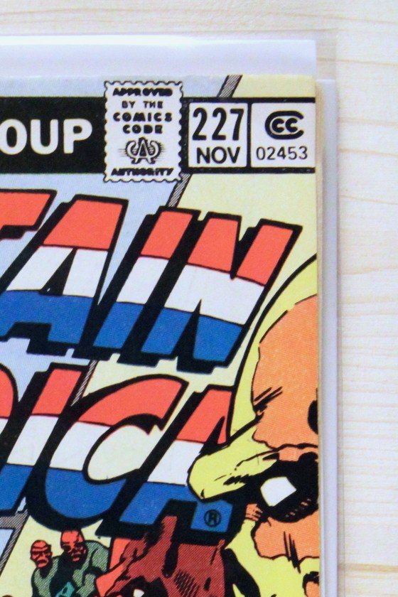Captain America #227 – Marvel (1978) 8.0 VF Newsstand Edition